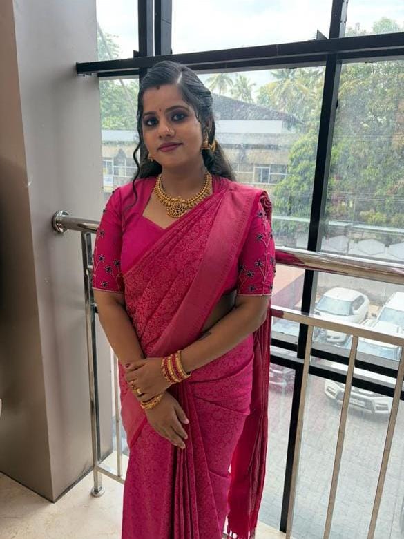 Platinum Goddess Malavika
